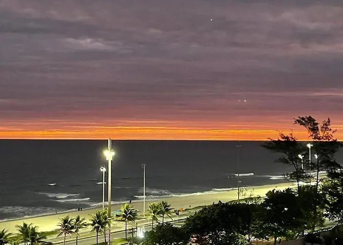 Otimo Apartamento De Frente Para A Praia Da Barra Da Tijuca